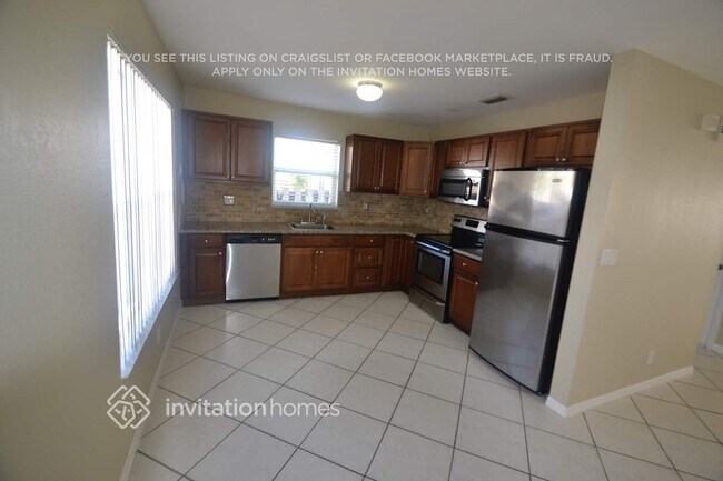 Foto del edificio - 3395 Chickee Ln