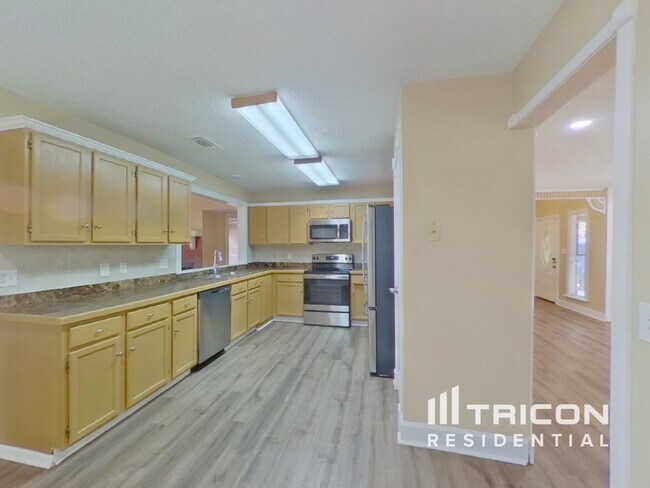 Foto del edificio - 1005 Faircloth Ct