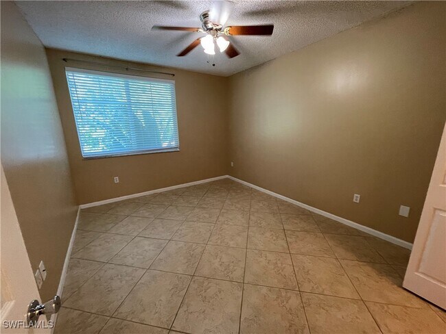 Building Photo - 1170 Reserve Way