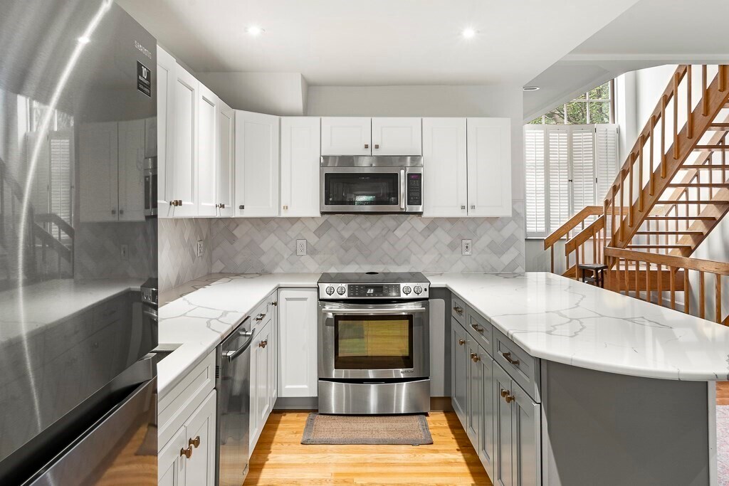 Foto principal - 60 Burroughs St