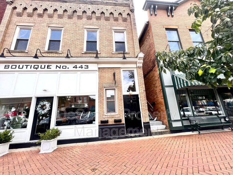 Primary Photo - 443 3rd St