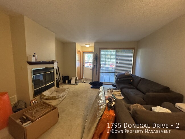 Building Photo - 1795 Donegal Dr