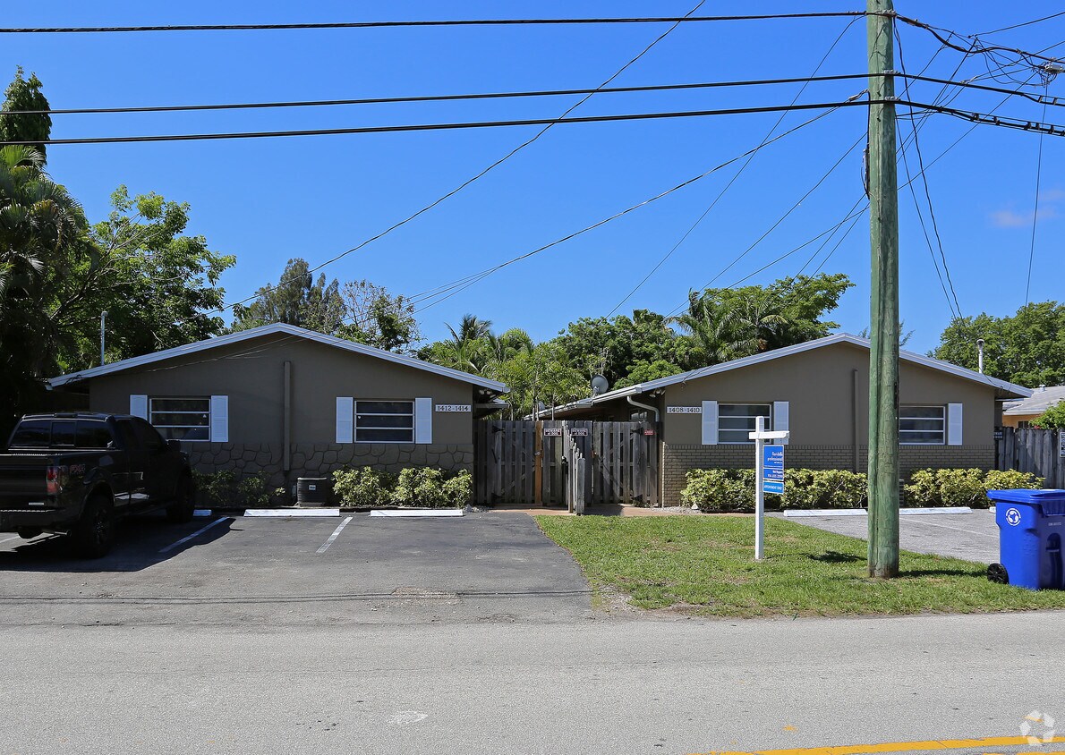 Foto del edificio - 1408-1414 NE 17th Ct