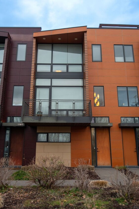 Primary Photo - Little Italy Townhome - 1911 E 119th St , ...