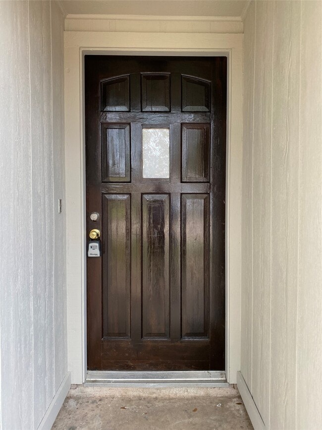 Foto del edificio - 5122 Kent Dr