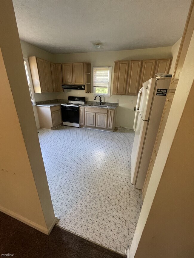 Building Photo - 1 br, 1 bath House - 15 2nd Street