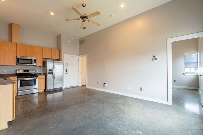 Building Photo - Urban Style Meets South Congress Energy — ...