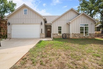 Building Photo - 20683 Prayer Mountain Rd