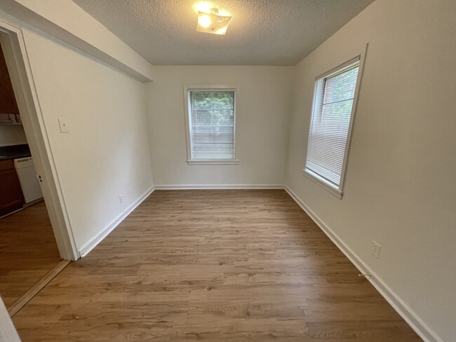 Foto del edificio - 1610 Valley Ave