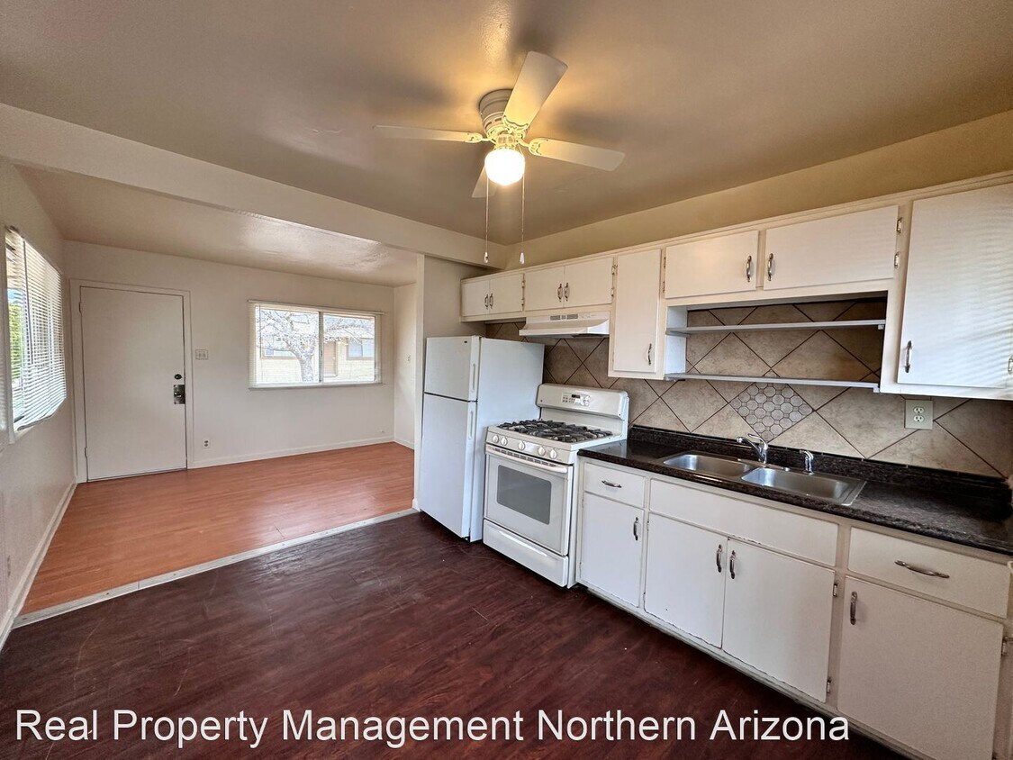 2120 Robinson Ave, Kingman, AZ 86401 House Rental in Kingman, AZ