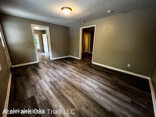 Building Photo - 3 br, 1 bath House - 511 Liberia Street