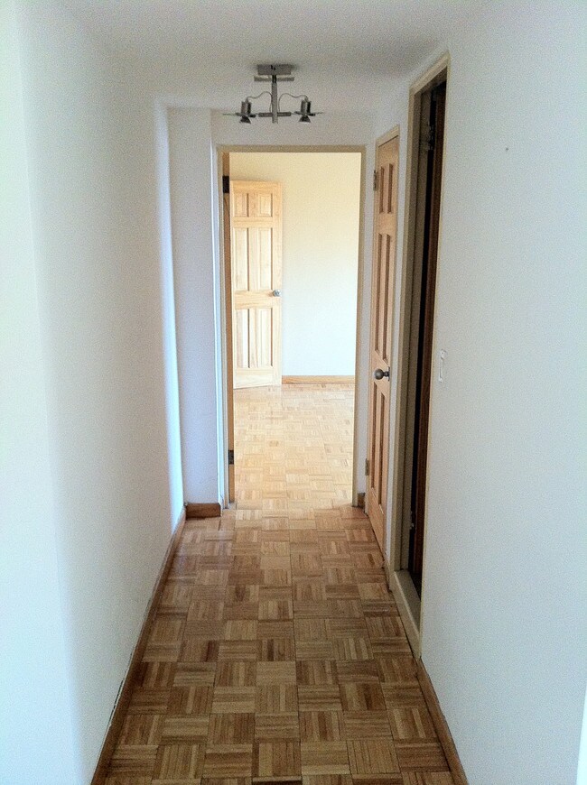 Foto del edificio - 99-52 66th Rd