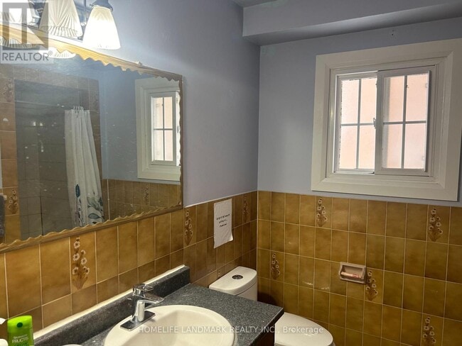 Building Photo - 67 Abitibi Ave