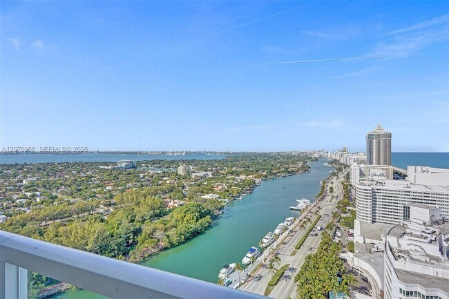 Building Photo - 4401 Collins Ave