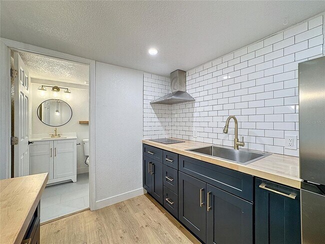 Foto del edificio - 4952 21st St N