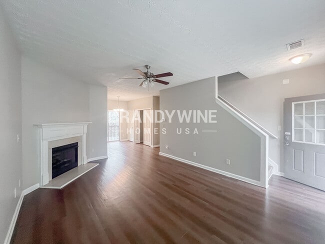 Building Photo - 185 Cool Weather Dr