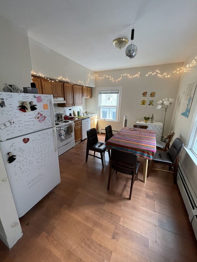 9 Euclid Ave Apartments in Providence, RI