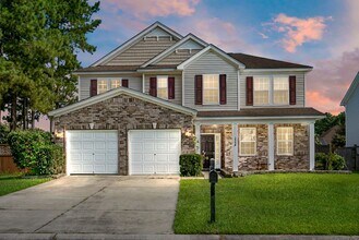 Building Photo - 334 Albrighton Way