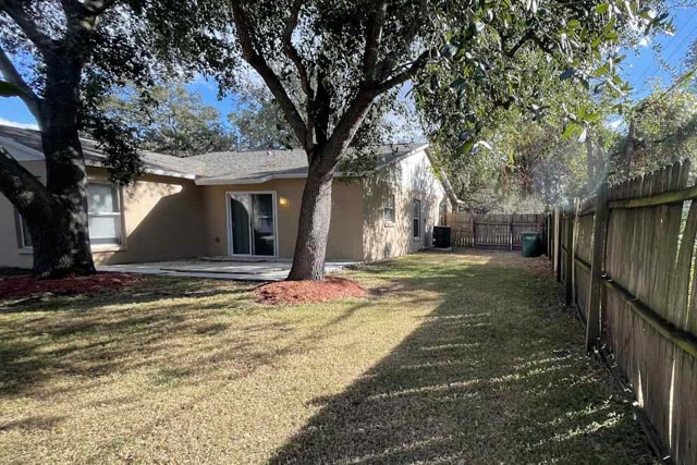 Building Photo - 803 W Sligh Ave