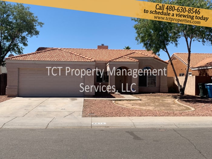 3 Bed/ 2 Bath in Phoenix with NO HOA House Rental in Phoenix, AZ