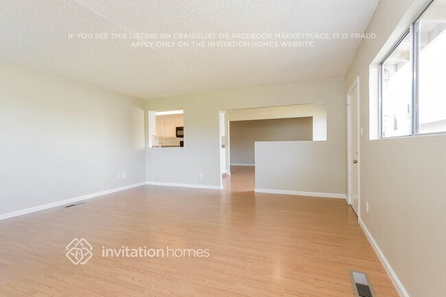 Building Photo - 1529 Sandy Ct