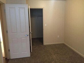 Building Photo - 256 W 3rd St