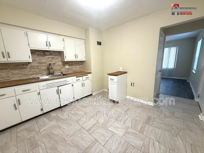 Foto del edificio - 4703 N 45th St