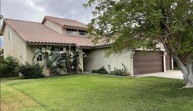 Building Photo - 69811 Willow Ln