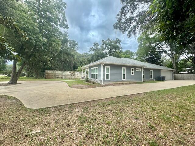 Building Photo - 14278 FL-20