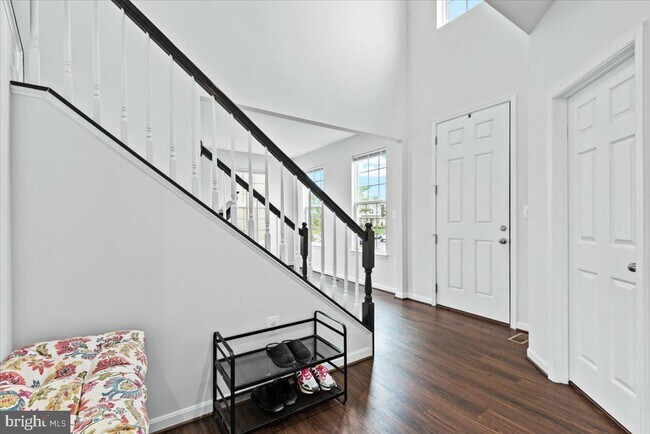 Building Photo - 65 Wellspring Dr
