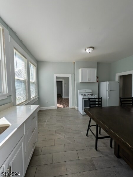 Foto del edificio - 114 Littleton Ave