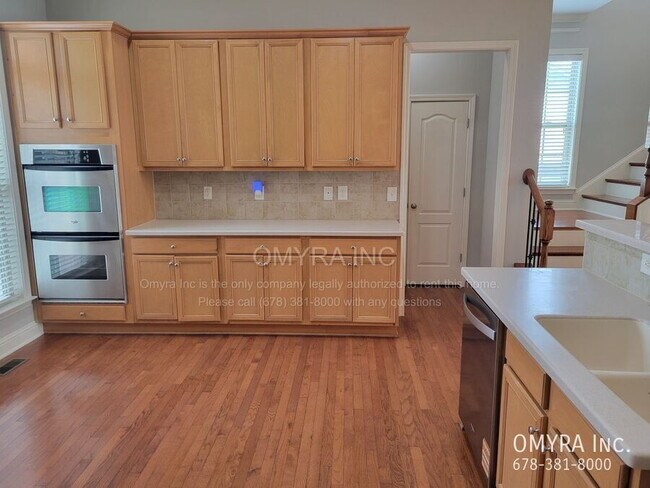 Foto del edificio - Luxurious 3 Bedroom Townhouse in Atlanta!