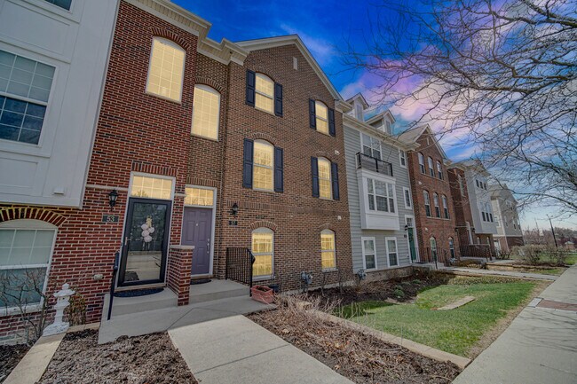 Foto del edificio - 57 Margaret Dr