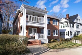 Building Photo - 29 Pershing Rd