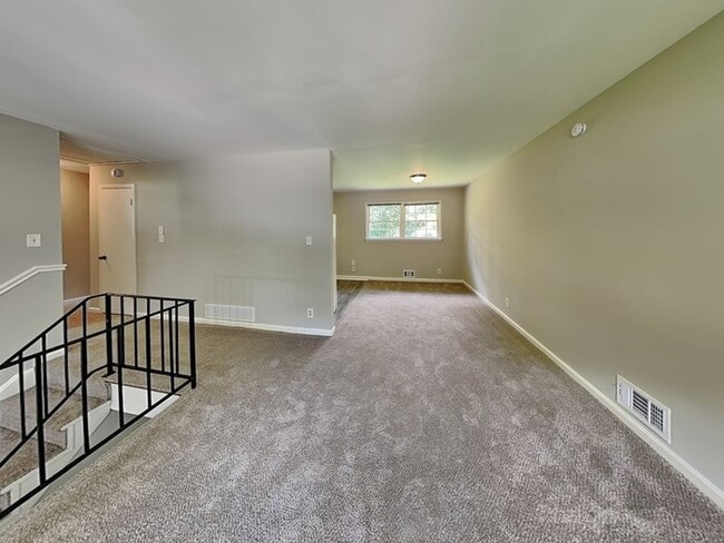 Building Photo - 3775 Stamford Rd SW