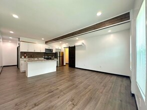 Building Photo - 403 Liberty St