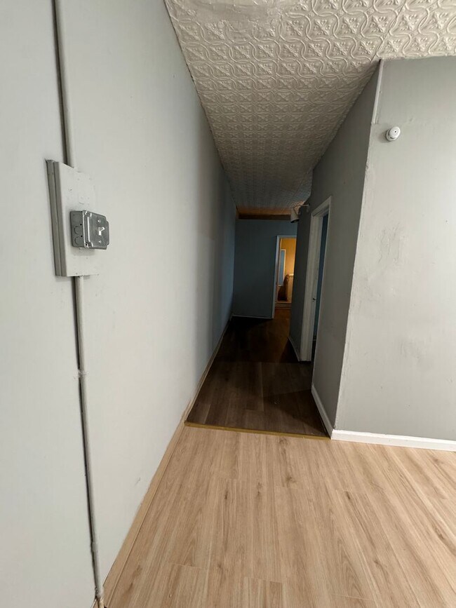 Foto del edificio - 425 W Turner St