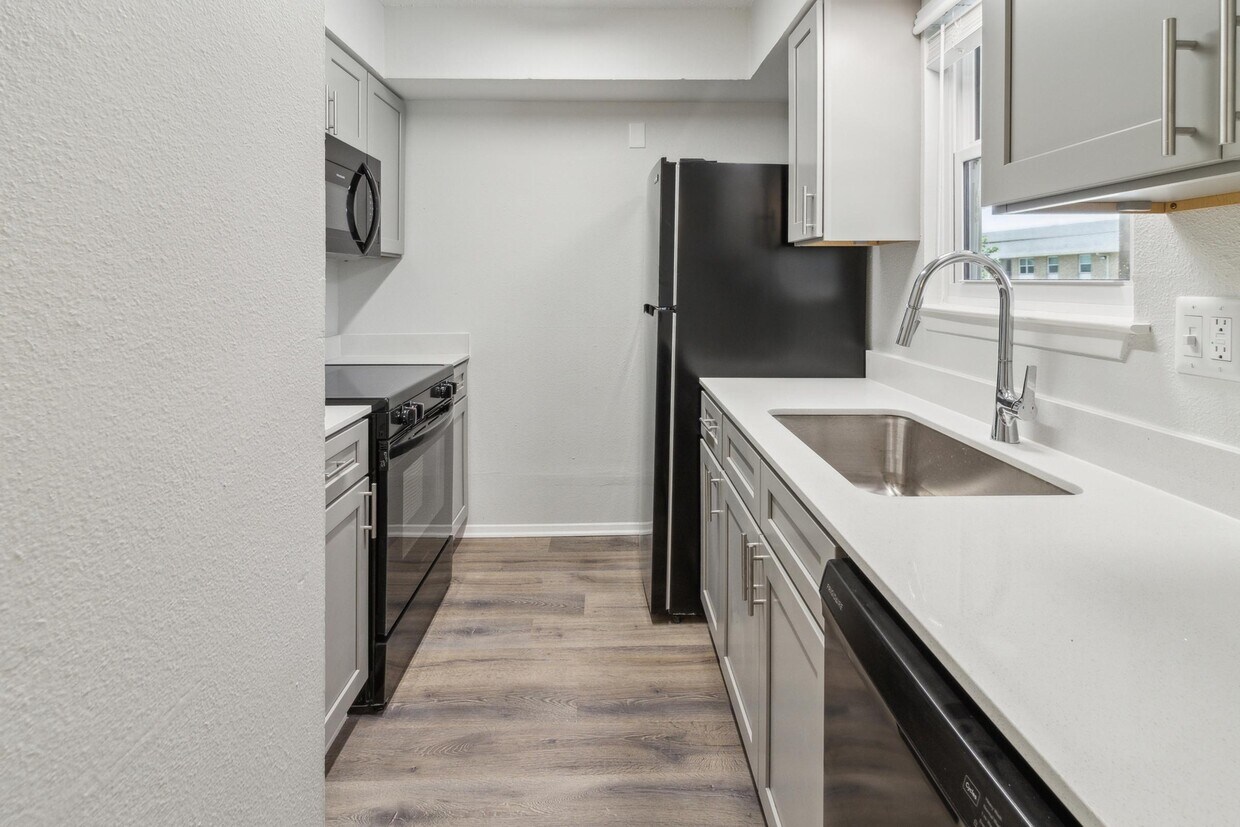 Foto principal - River Point Apartments