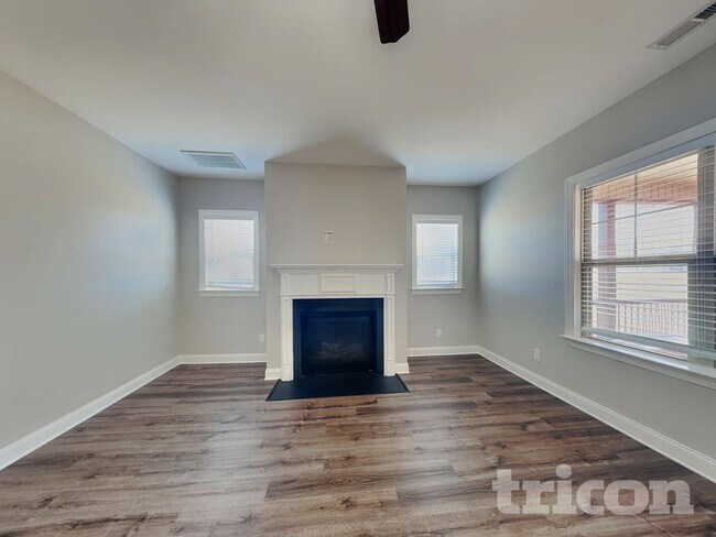 Foto del edificio - 9112 Ashton Glen Dr