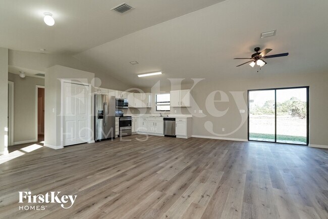 Foto del edificio - 3008 25th St SW