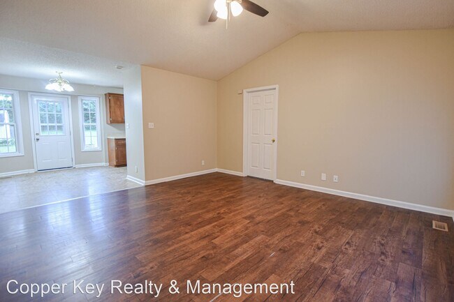 Foto del edificio - 3 br, 2 bath House - 612 Chestnut Ridge Drive