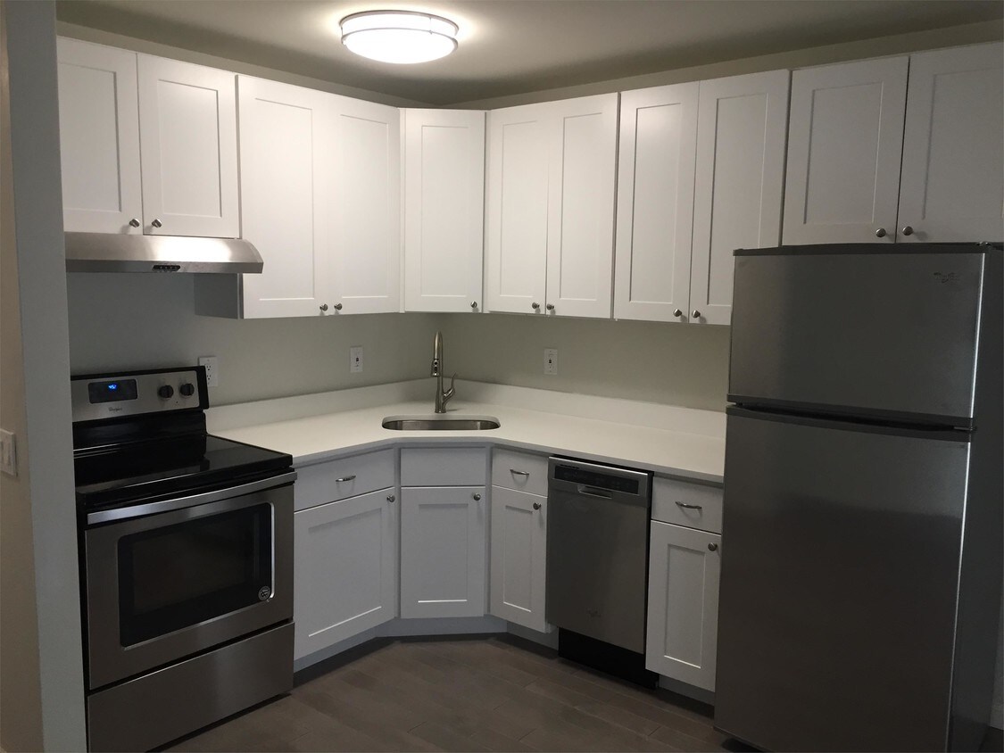 Foto principal - 410 8th Ave
