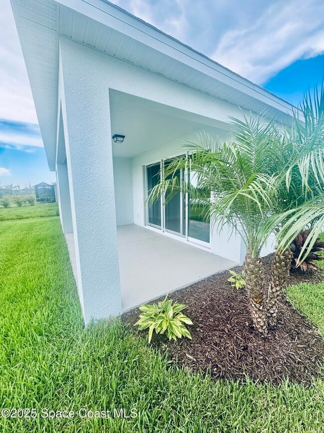 Building Photo - 8538 Rocard Ct