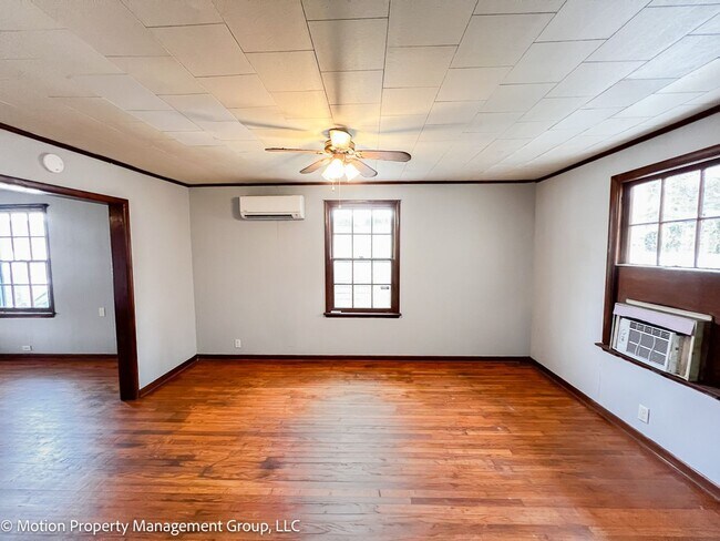 Foto del edificio - 1814 S Holly St