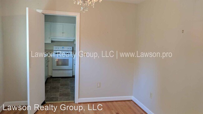 Building Photo - 3 br, 3 bath House - 423 Highfield Rd