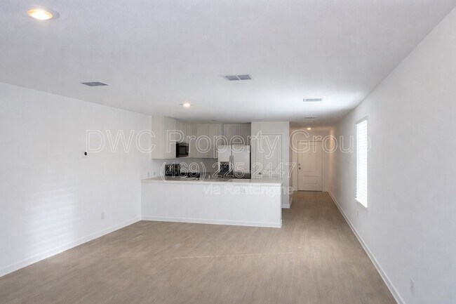 Building Photo - 3132 Burmese St