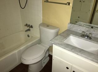Foto del edificio - 8303 S 1st St