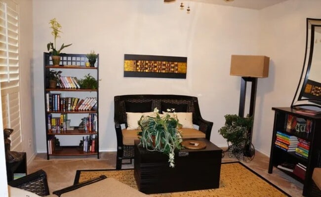 Building Photo - 26703 Redstone Hl