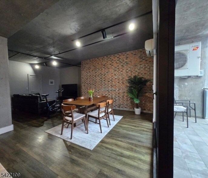 58-60 Elm Street Unit 504 - 58-60 Elm Street Unit 504