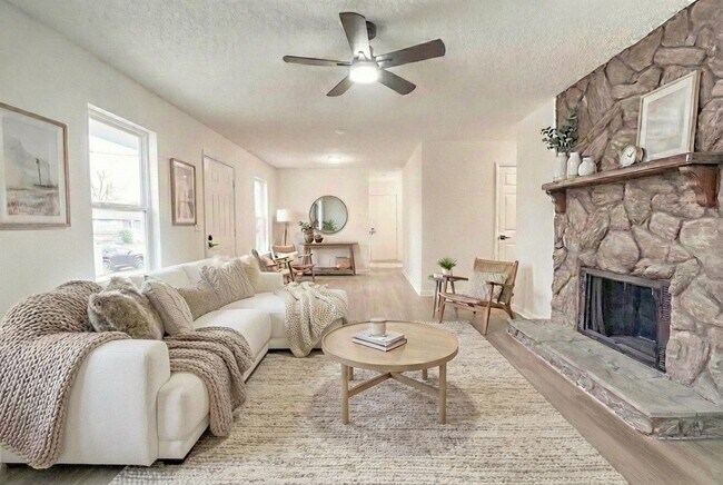 Foto del edificio - 1805 Meadow Cliff Dr